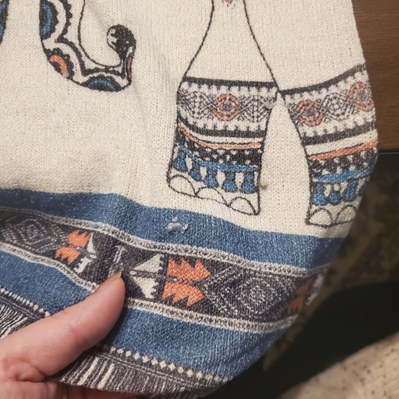 Bundle of 2 elephant shirts - Picture 8 of 9